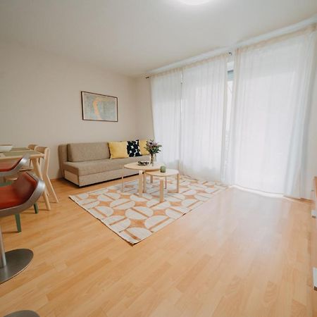 Orangehomes One Bedroom Art Apartment Budapest Bagian luar foto
